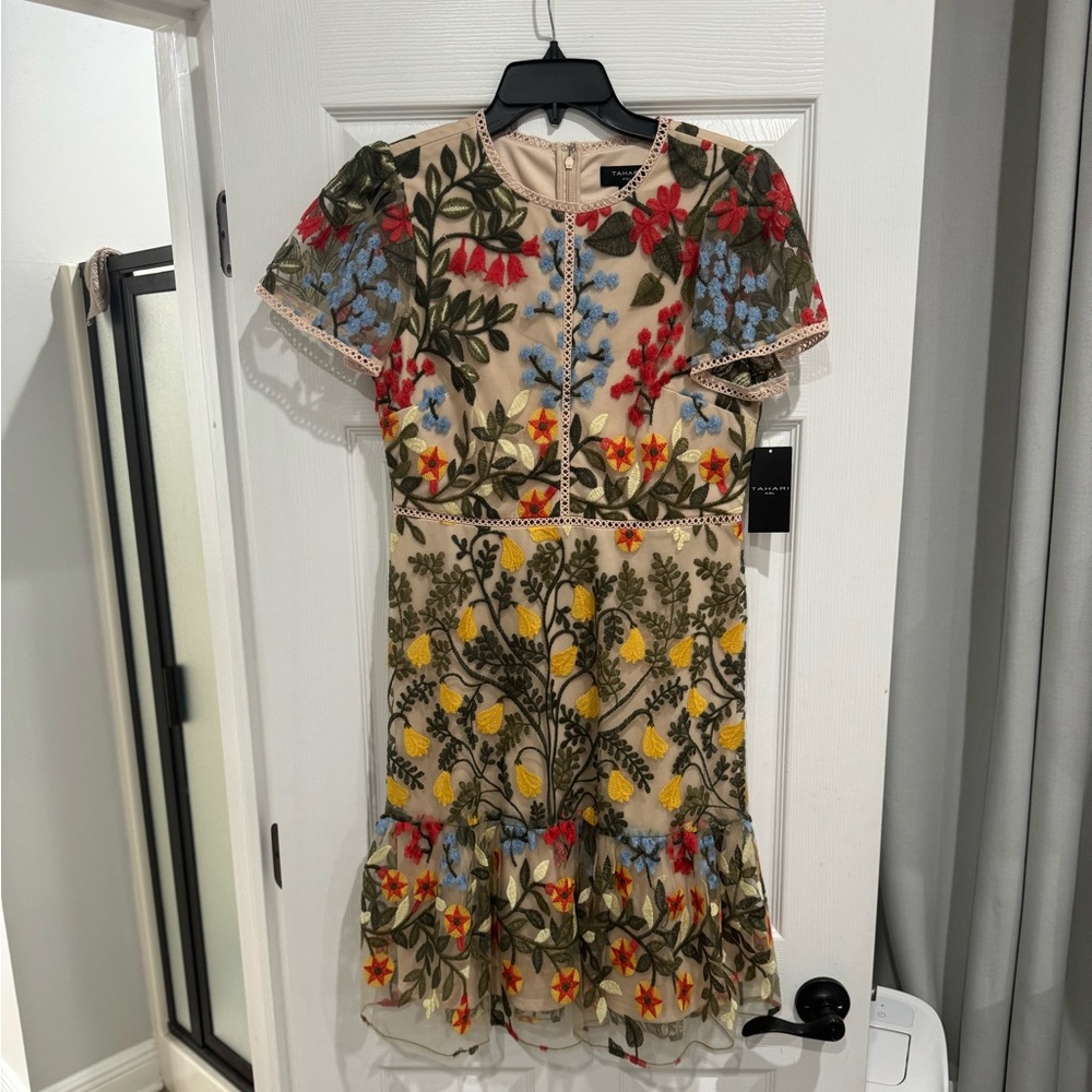 NWT- Tahari Embroidery & Crochet A-Line Dress